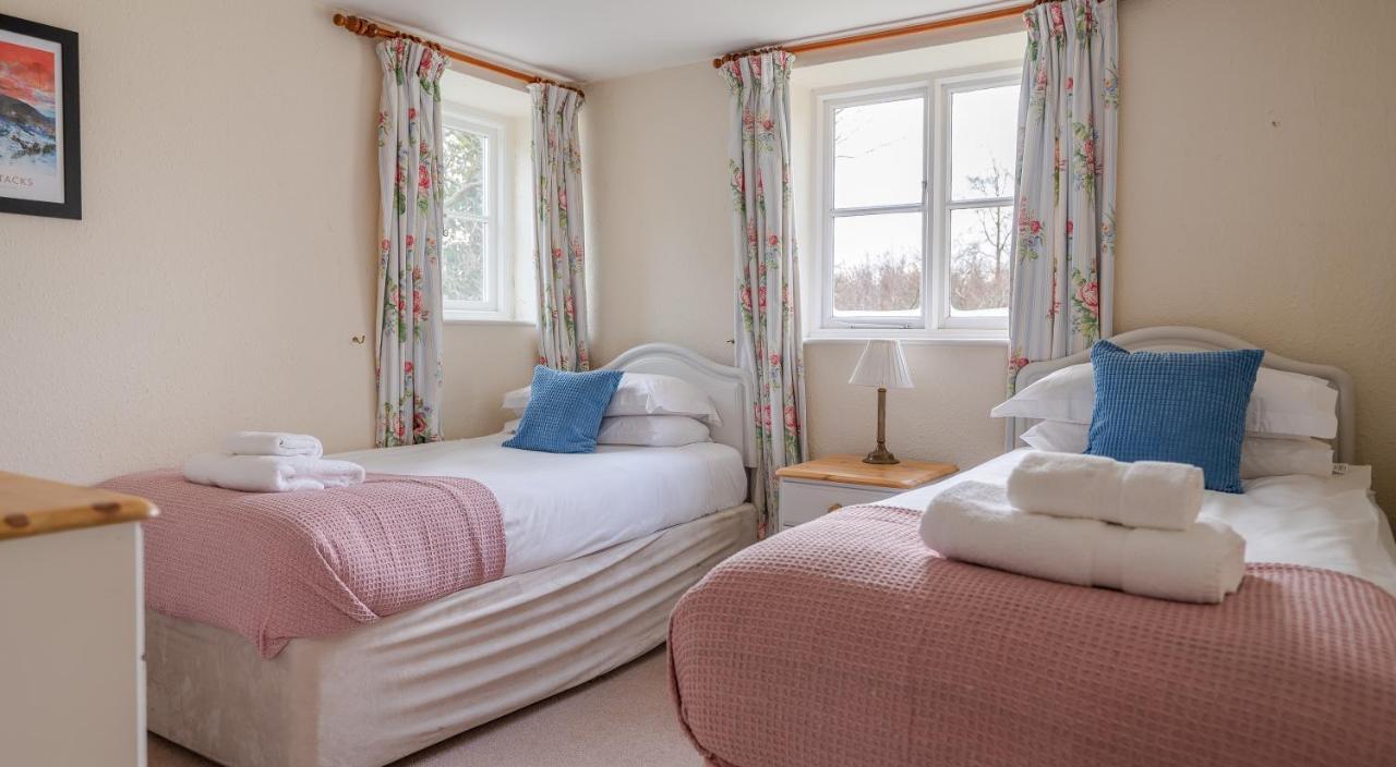 Jubilee Cottage Rusland エクステリア 写真